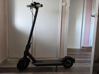 Patinete Eléctrico Negro