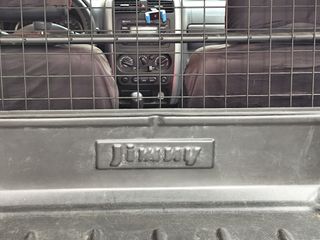 Bandeja y reja, Suzuki Jimny