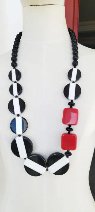 Collana Marion Godart nera e rossa