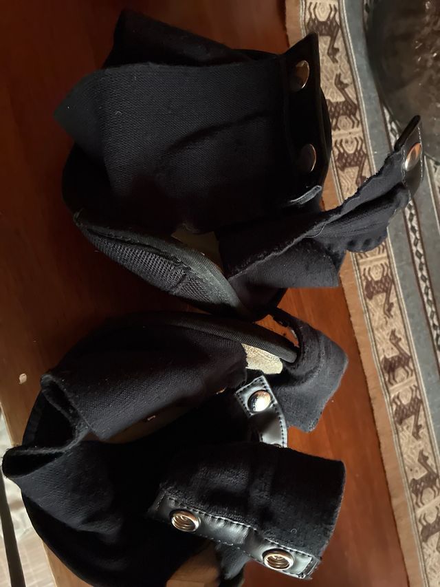 Guantes y rodilleras hockey patines Reno