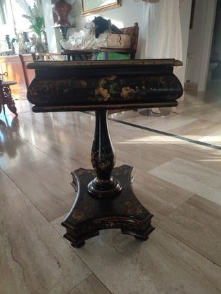 Costurero Isabelino Restaurado