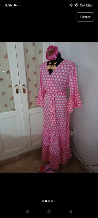 Preciosa bata canastera lunares