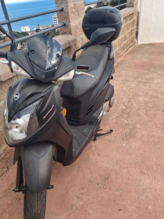 Moto SYM Symphony SR Negra