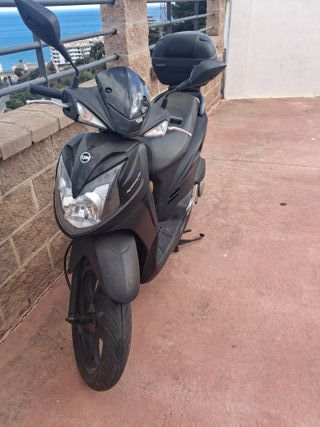 Moto SYM Symphony SR Negra