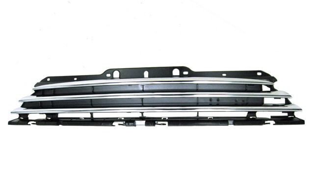 Rejilla (Con Molduras Cromados)