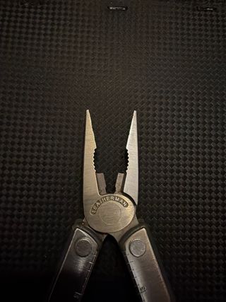 Leatherman Kick multiherramienta