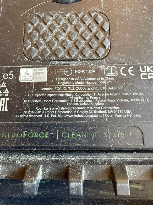 Roomba para reparar o piezas