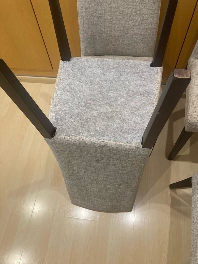 Sillas de comedor tapizadas (4 unidades)