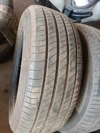 2 Neumáticos Michelin Primacy4 235/60 R17 102V