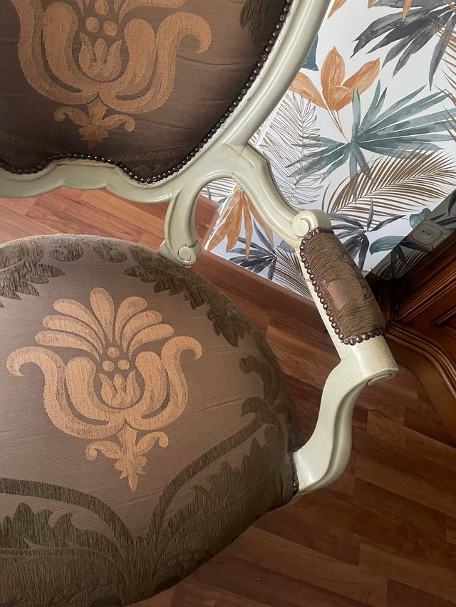 Lote 2 butacas tapizadas