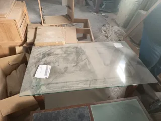 Mesas de centro madera y cristal.