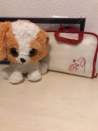 Maletín veterinario y peluche perro