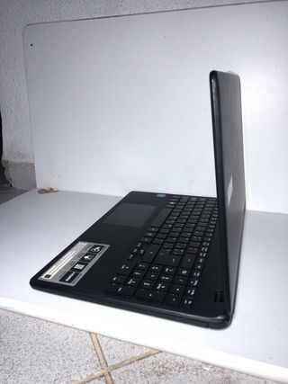 Acer Aspire ES1-512 (SSD)
