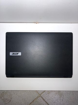 Acer Aspire ES1-512 (SSD)