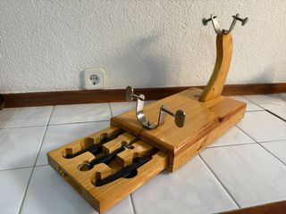 Jamonero con cajón