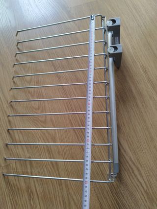 Pantalonero metálico colocación derecha