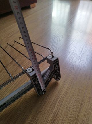 Pantalonero metálico colocación derecha