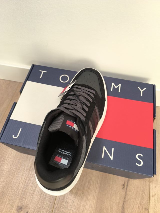 Zapatillas Tommy Jeans Negras Talla 43 nuevas