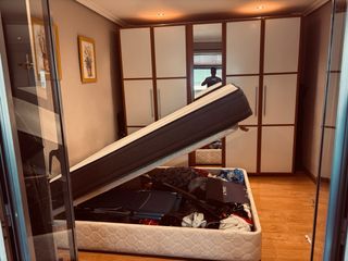 Muebles de dormitorio y colchón salón cocina