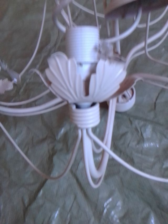 Lámpara colgante blanca metal y cristal