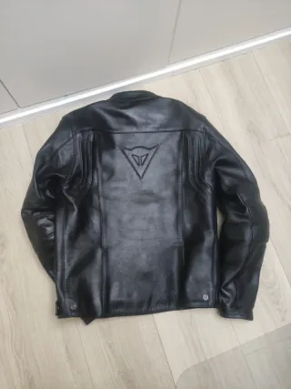 Chaqueta piel Dainese talla L 52
