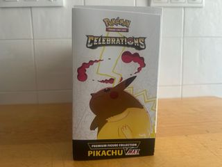 POKÉMON CELEBRATIONS PIKACHU V MAX Figura