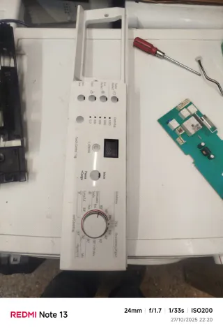 Panel frontal lavadora Bosch