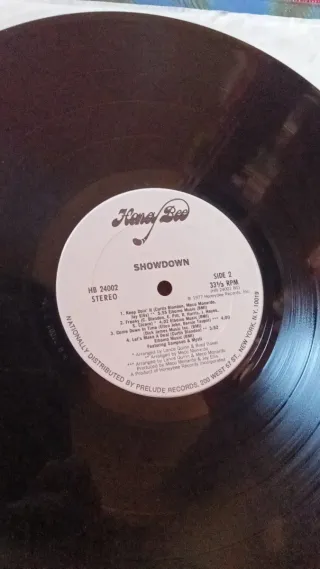 Showdown - Showdown Featuring Sampson - Vinile