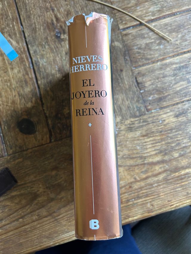 El joyero de la reina, Nieves Herrero