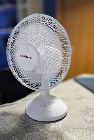 Ventilador Alpina blanco