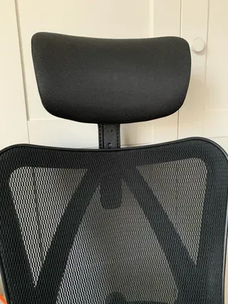 Silla de oficina ergonómica Shihoo Negra