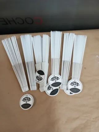 Lote 6 abanicos blancos