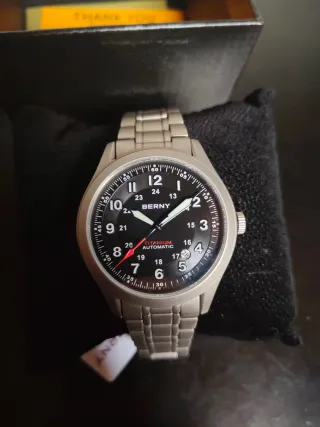 Reloj Berny Titanium Automático Negro