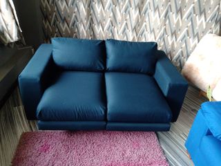 Sofá a estrenar, súper bajada de precio
