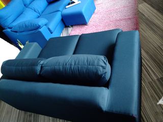Sofá a estrenar, súper bajada de precio