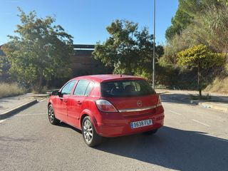Opel Astra 2007