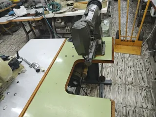 Máquina de coser Seiko brazo triple