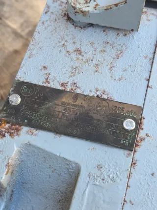 Teléfono antiguo Siemens metálico de  Mina