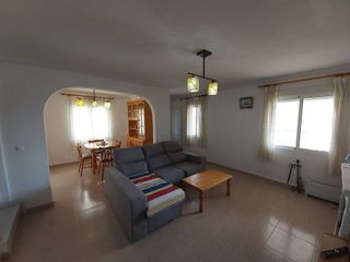 Chalet en alquiler en Monforte del Cid