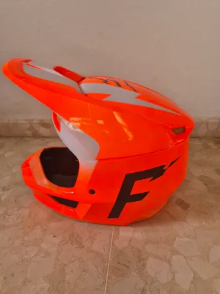 Casco Fox MVRS V1