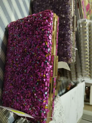 Cartera de fiesta pedrería multicolor