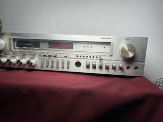 Grundig R3000 Sintoamplificador