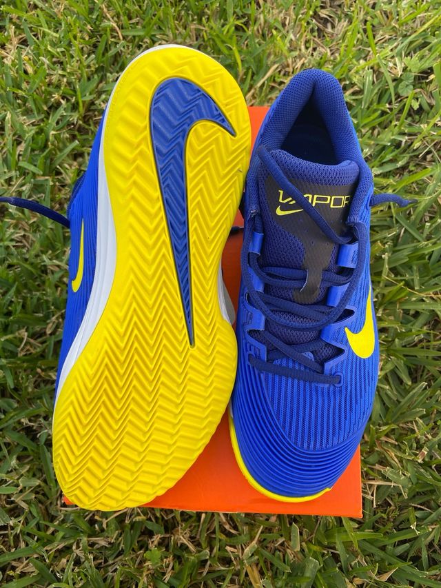 zapatilla tenis Vapor 12 tierra clay talla 41