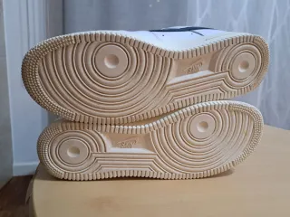 Nike Air Force 1 '07 Blancas y Azul Marino