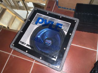 Cajón Subwoofer Pyle 12” 600W