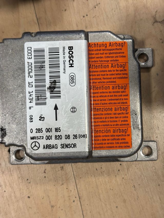 Piezas Mercedes W202