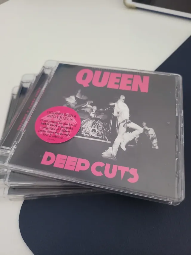 Queen Deep Cuts Vol. 1, 2 y 3