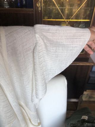 Vestido blanco corto mangas volantes