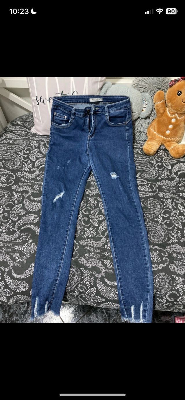 Vaqueros mujer desgastados