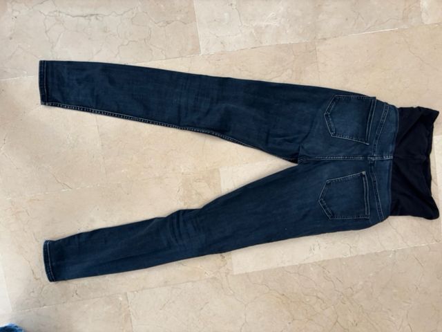 Pantalón vaquero premamá azul, casi nuevo